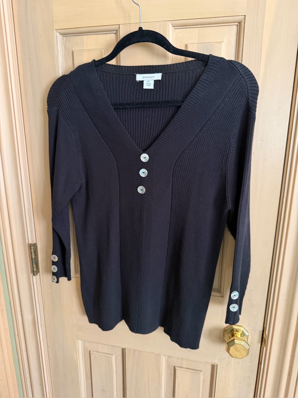 Misses sz XL Dressbarn Black Ribbed V-Neck Button Detail Sweater Dress barn